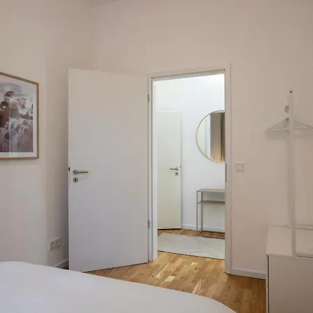 Lovely Place In The Heart Of Prenzlauer Berg Apartment *