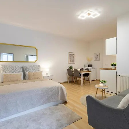 Lovely Place In The Heart Of Prenzlauer Berg Apartment Berlin
